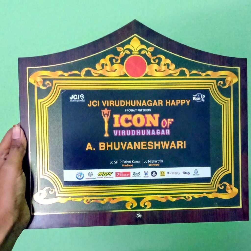ICON of Virudhunagar award presented to A. Bhuvaneshwari (Bhuvi) by JCI Virudhunagar